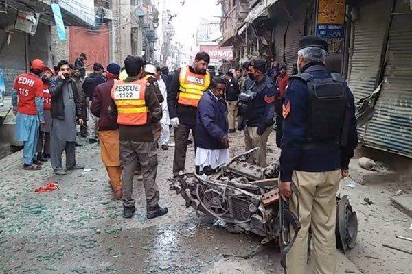 انفجار بمب در پاکستان 10 زخمی بر جا گذاشت