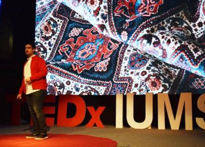 ارائه مدیر منابع انسانی بلوبانک با موضوع جای خالی تجربه مشتری در TEDxIUMS
