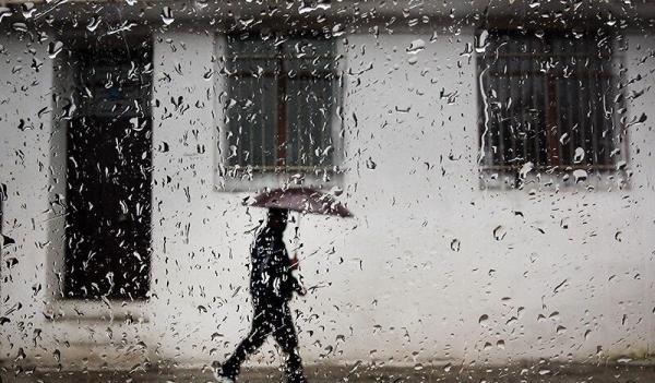 امروز؛ رگبار باران در 14 استان ، آخر هفته بارانی در برخی استان ها ، 5 روز وزش باد شدید و گرد و خاک در بخش هایی از کشور؛ تهرانی ها آماده باشند