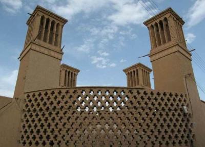 الگو شدن معماری کویری ایران در تابستان گرم جهان