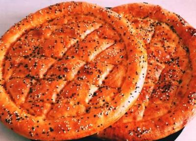 طرز تهیه نان روغنی با خمیر نانوایی در خانه